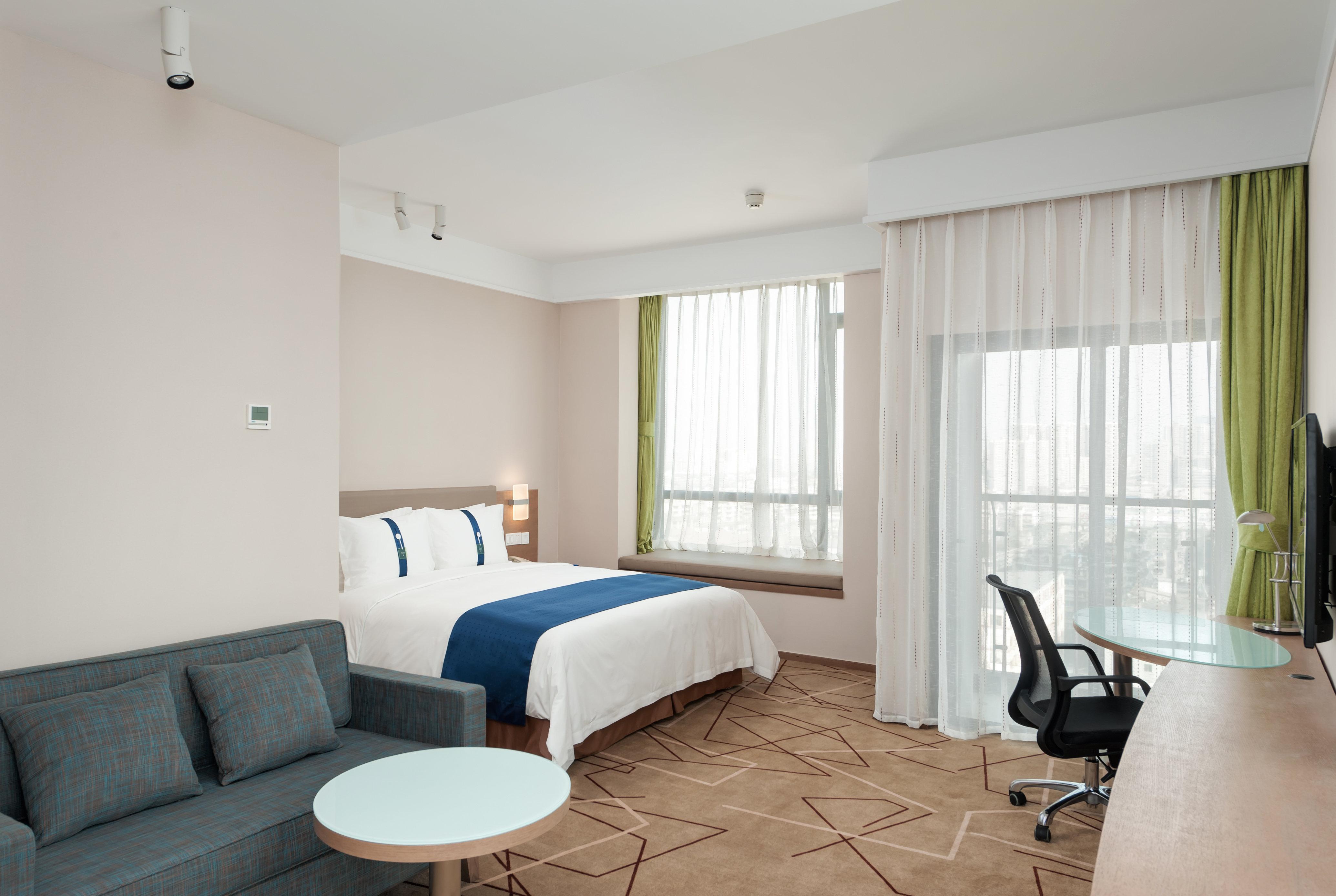 Holiday Inn Express Chengdu West Gate By Ihg Bagian luar foto