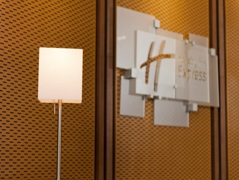 Holiday Inn Express Chengdu West Gate By Ihg Bagian luar foto
