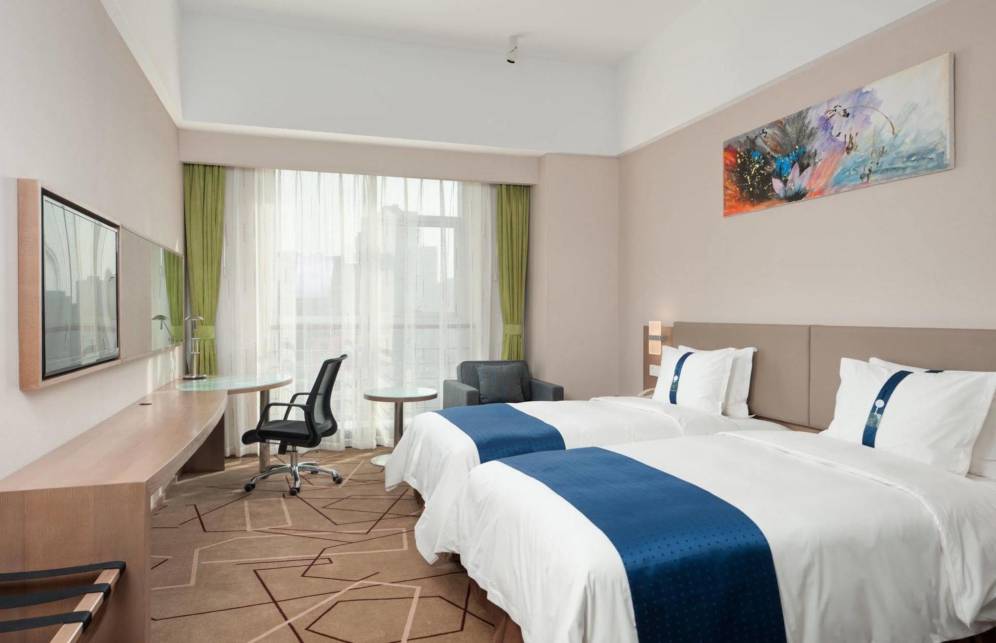 Holiday Inn Express Chengdu West Gate By Ihg Bagian luar foto